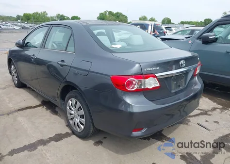 2013 Toyota Corolla Le из США, поврежденный, VIN 2T1BU4EE5DC957261